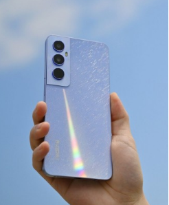 Realme C65 的发布日期 设计和颜色揭晓