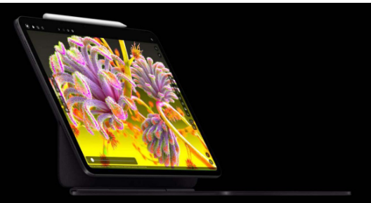 TrendForce：苹果 2024 年 OLED iPad Pro 出货量将达 4.5 至 500 万台