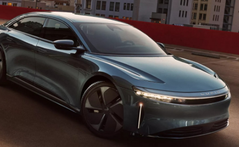 Lucid Motors 在 2024 年第二季度打破了自己的交付记录